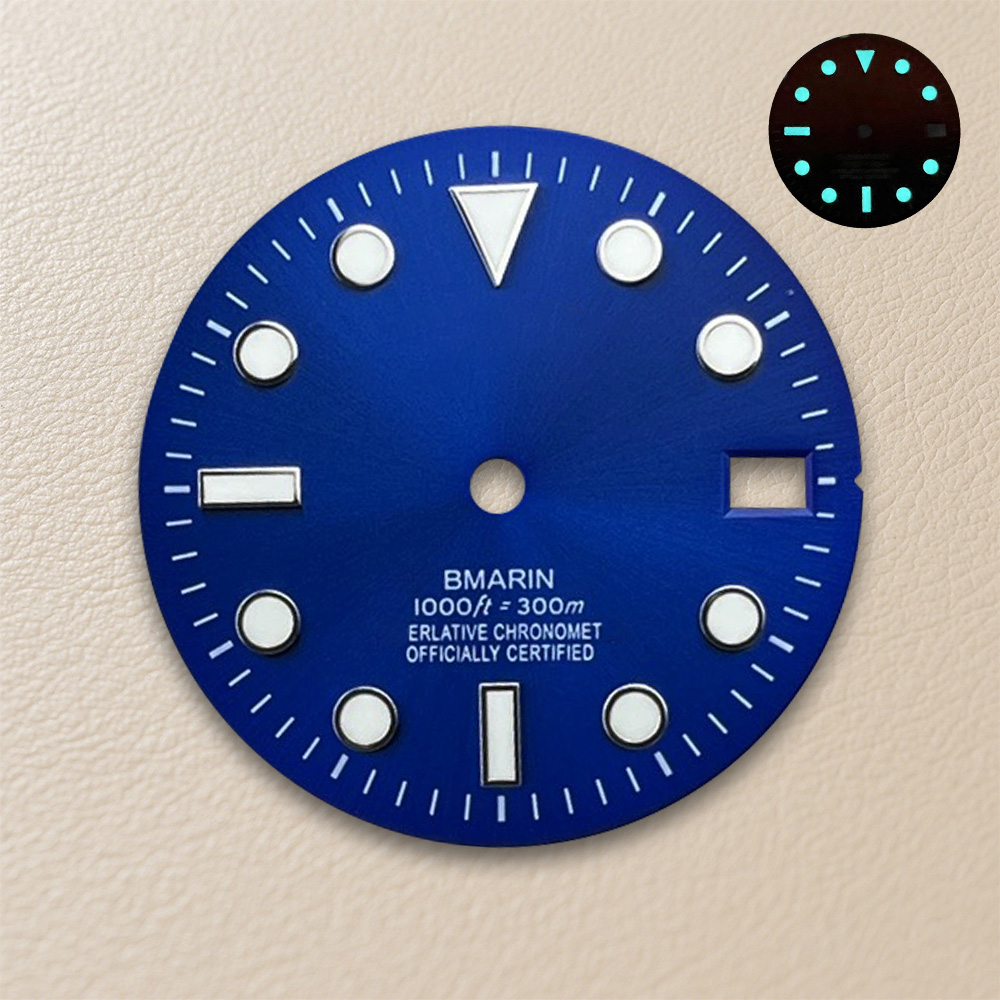 28.5 ミリメートル S ロゴサブグラデーションダイヤルフ - Reel Case のレビューと価格